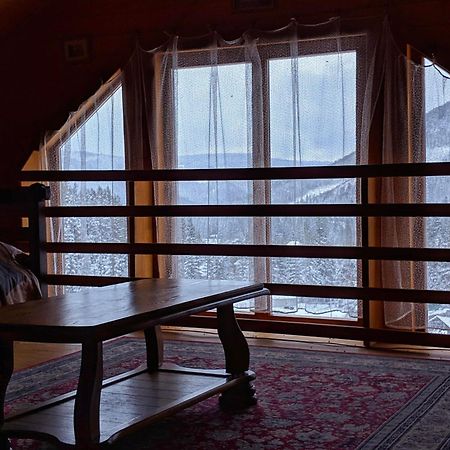 Myslovka 12 Months Estateゲストハウス 部屋 写真